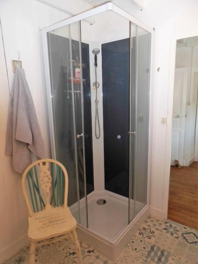 La Bicyclette Bleue Bed and Breakfast Montpinchon Εξωτερικό φωτογραφία