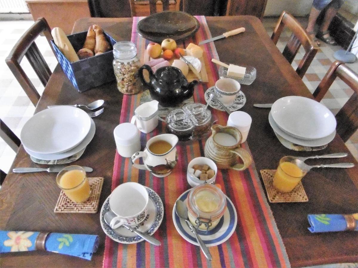 La Bicyclette Bleue Bed and Breakfast Montpinchon Εξωτερικό φωτογραφία