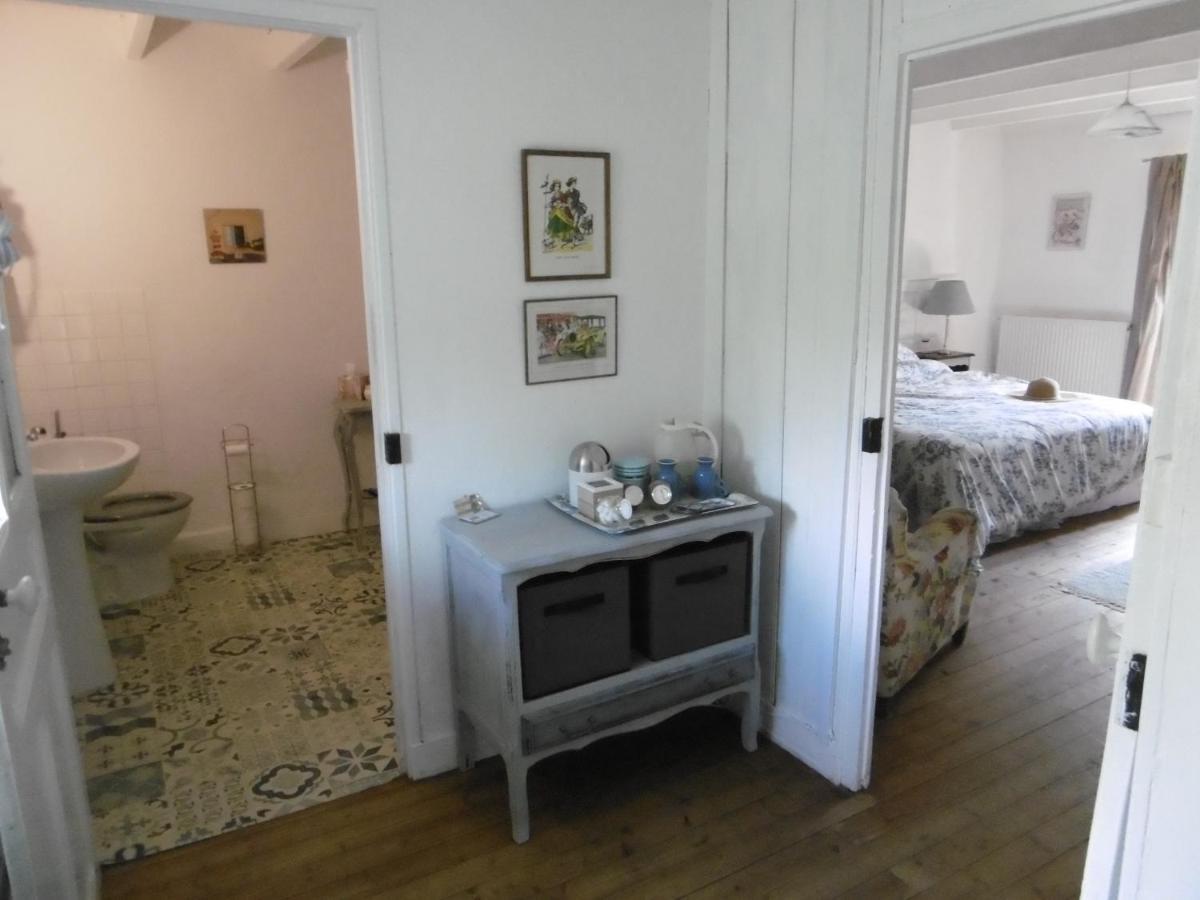 La Bicyclette Bleue Bed and Breakfast Montpinchon Εξωτερικό φωτογραφία